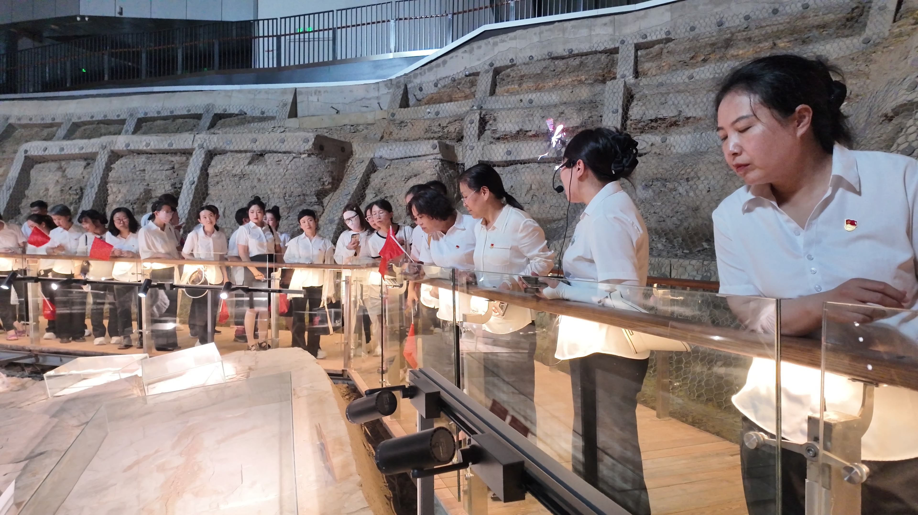 “龙城红·文旅兴”党建活动